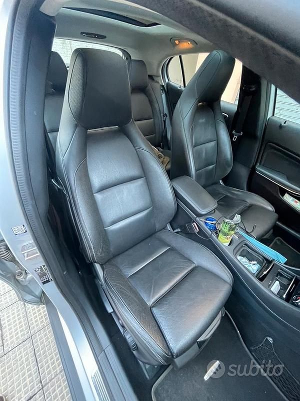 Usata Mercedes GLA200 Premium 2019 Grigio SUV