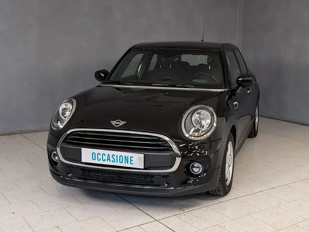 Usata Mini ONE 139 CV (102 kW) 2021 Utilitaria