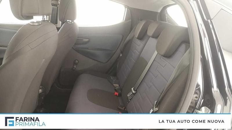 Usata Lancia Ypsilon S 70 CV (51 kW) 2024 Nero Utilitaria