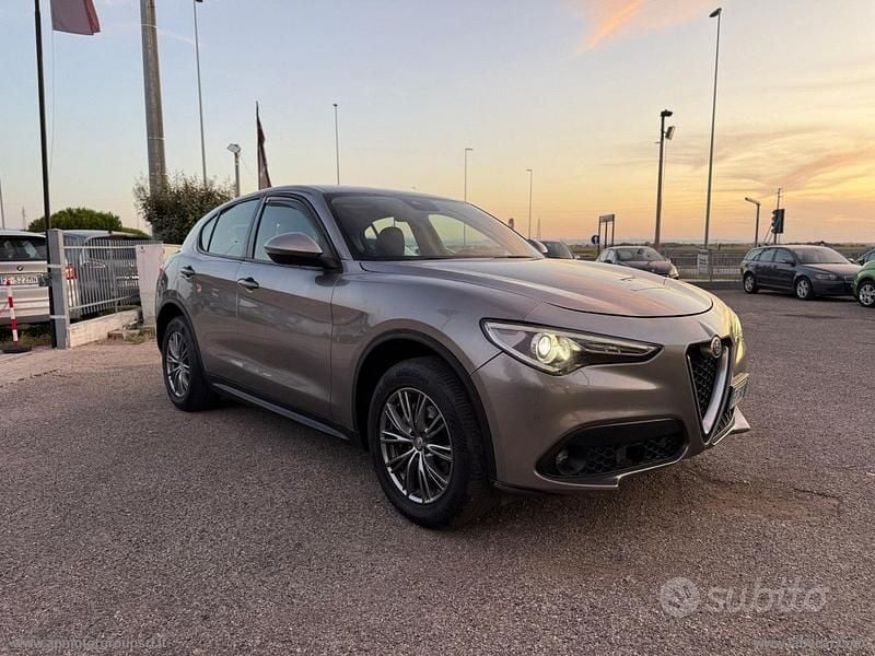 Other Usata 2018 Alfa Romeo Stelvio SUV | 16.500 € (Super prezzo) - Immagine 1/4