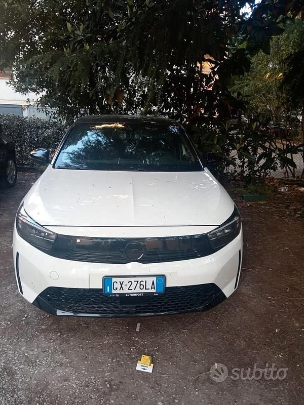 Usata Opel Corsa 75 CV (55 kW) 2024 Bianco Utilitaria
