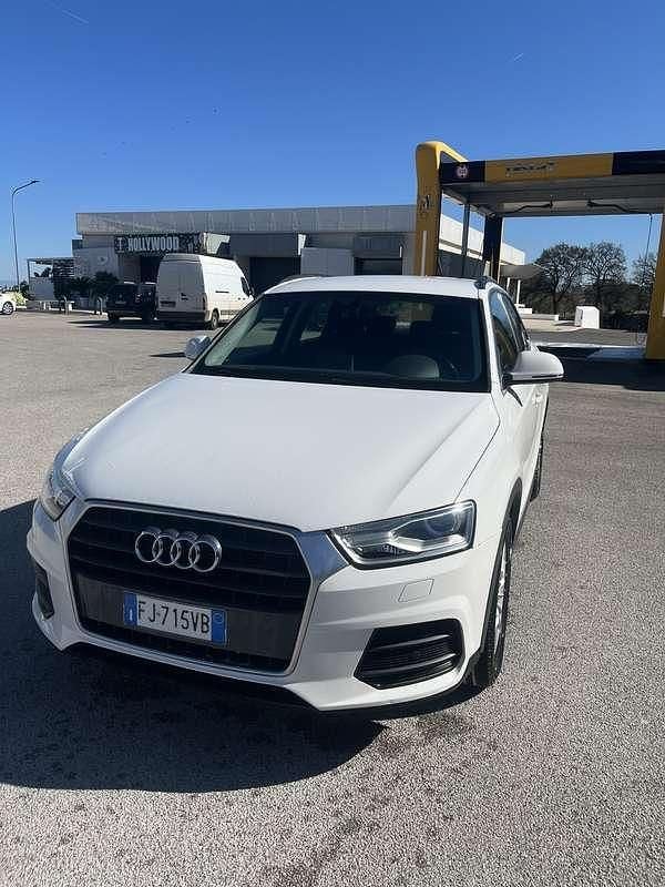 Begagnad Audi Q3 Sport 120 HK (88 kW) 2017 Vit SUV
