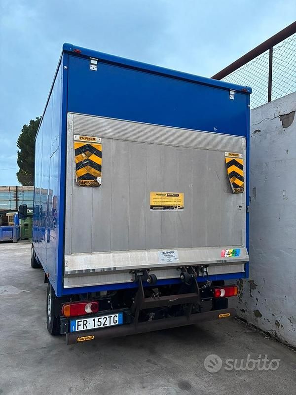 Usata Peugeot Boxer 160 CV (117 kW) 2016 Furgone