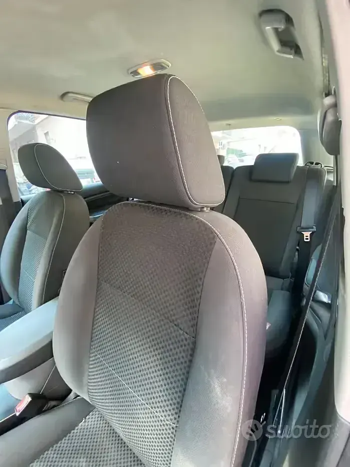 Usata Ford C-MAX 109 CV (80 kW) 2008 Grigio Monovolume