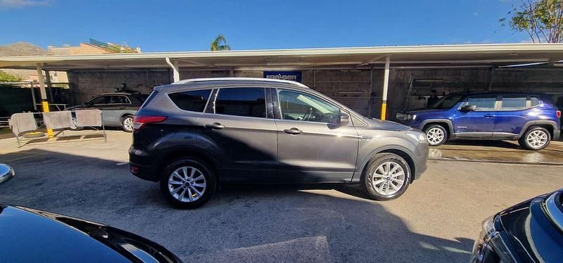 Usata Ford Kuga S 120 CV (88 kW) 2015 SUV