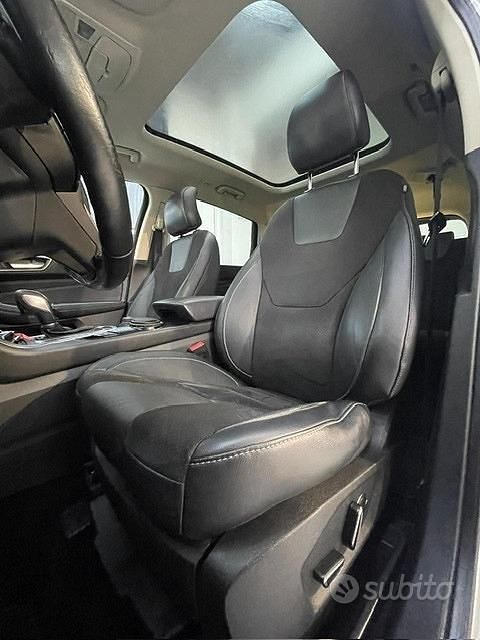 Usata Ford S-MAX Titanium 180 CV (132 kW) 2015 Grigio Monovolume