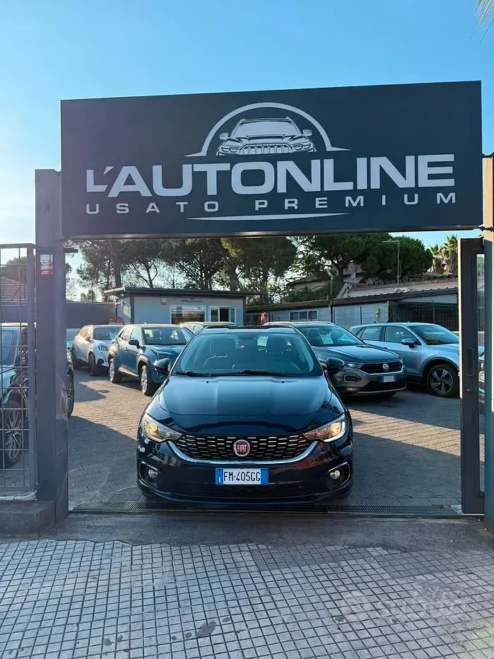 Usata Fiat Tipo Lounge 120 CV (88 kW) 2017 Berlina