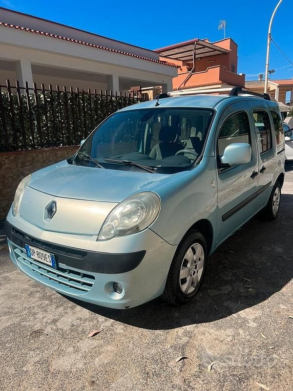 Usata Renault Kangoo 106 CV (77 kW) 2008 Monovolume