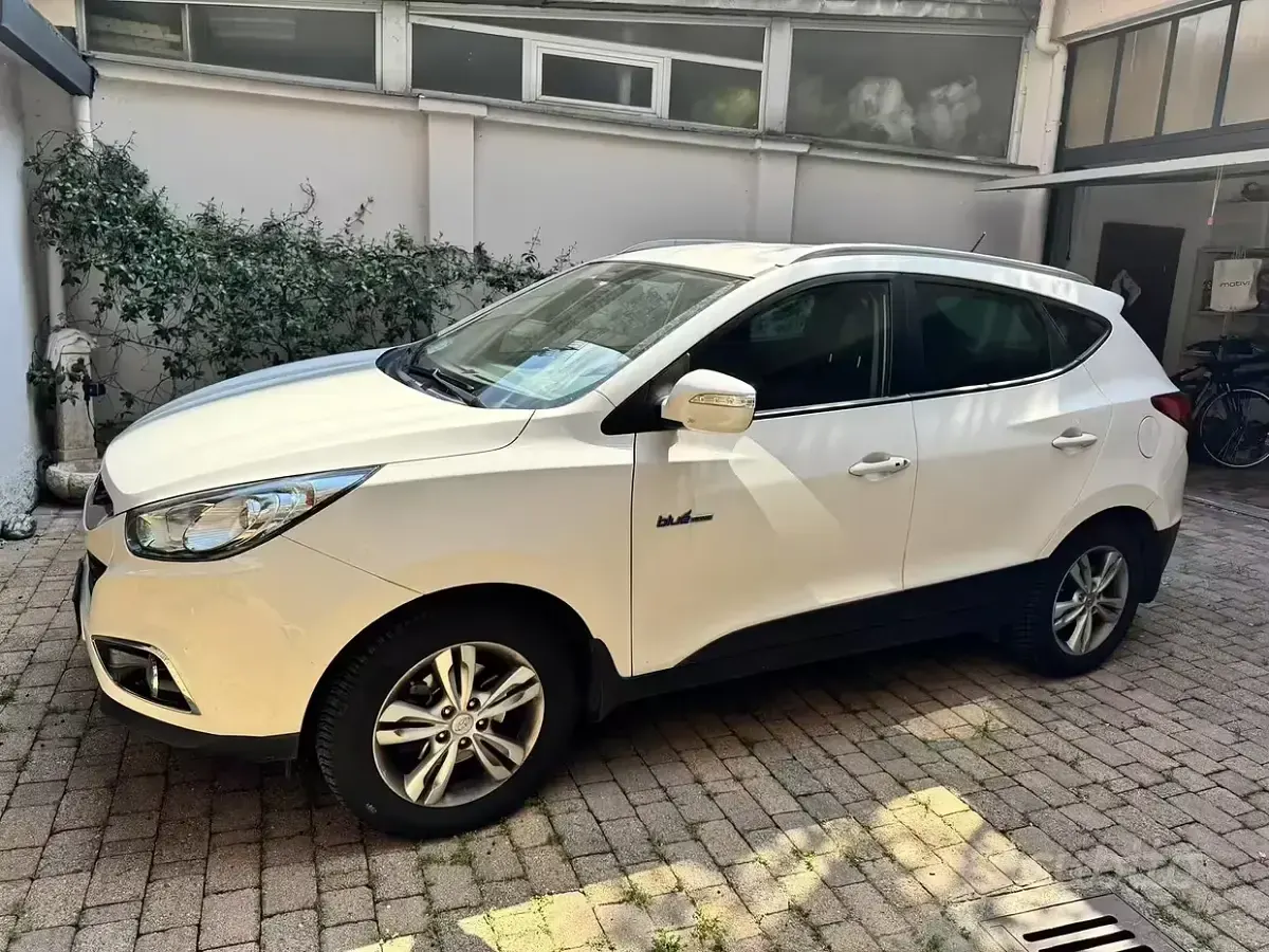 Usata Hyundai ix35 135 CV (99 kW) 2013 Bianco SUV