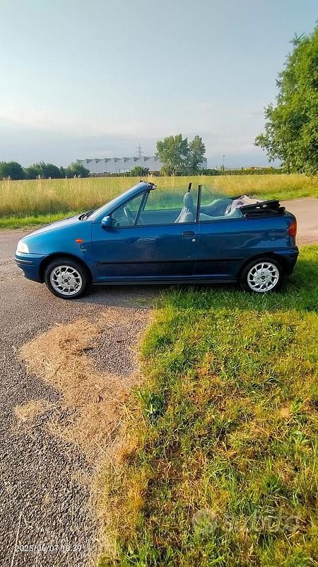Usata Fiat Punto Cabriolet 88 CV (64 kW) 1995 Cabrio