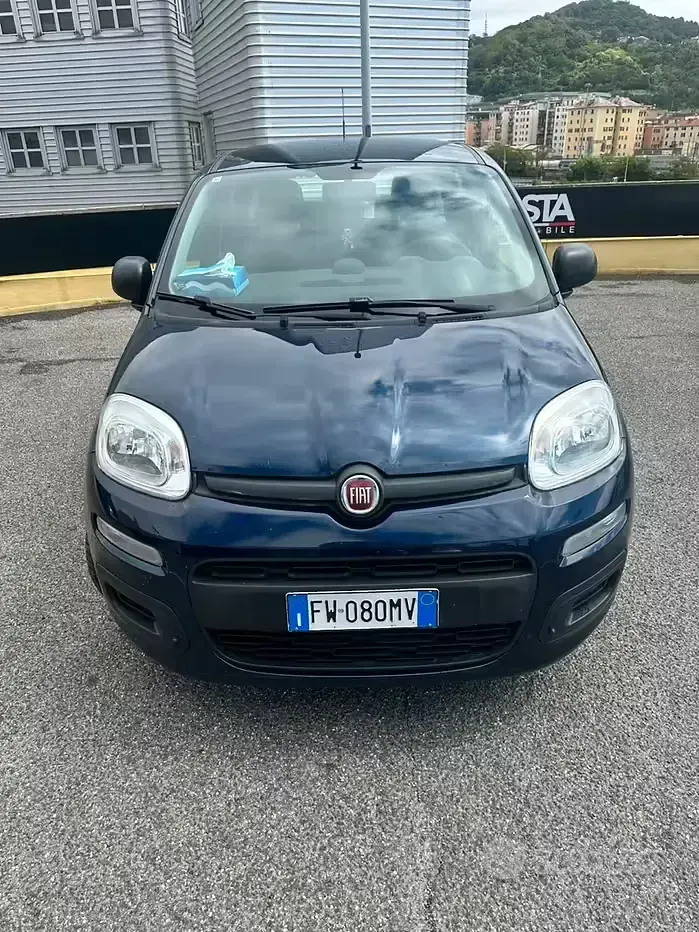Usata Fiat Panda 69 CV (50 kW) 2019 Blu Utilitaria
