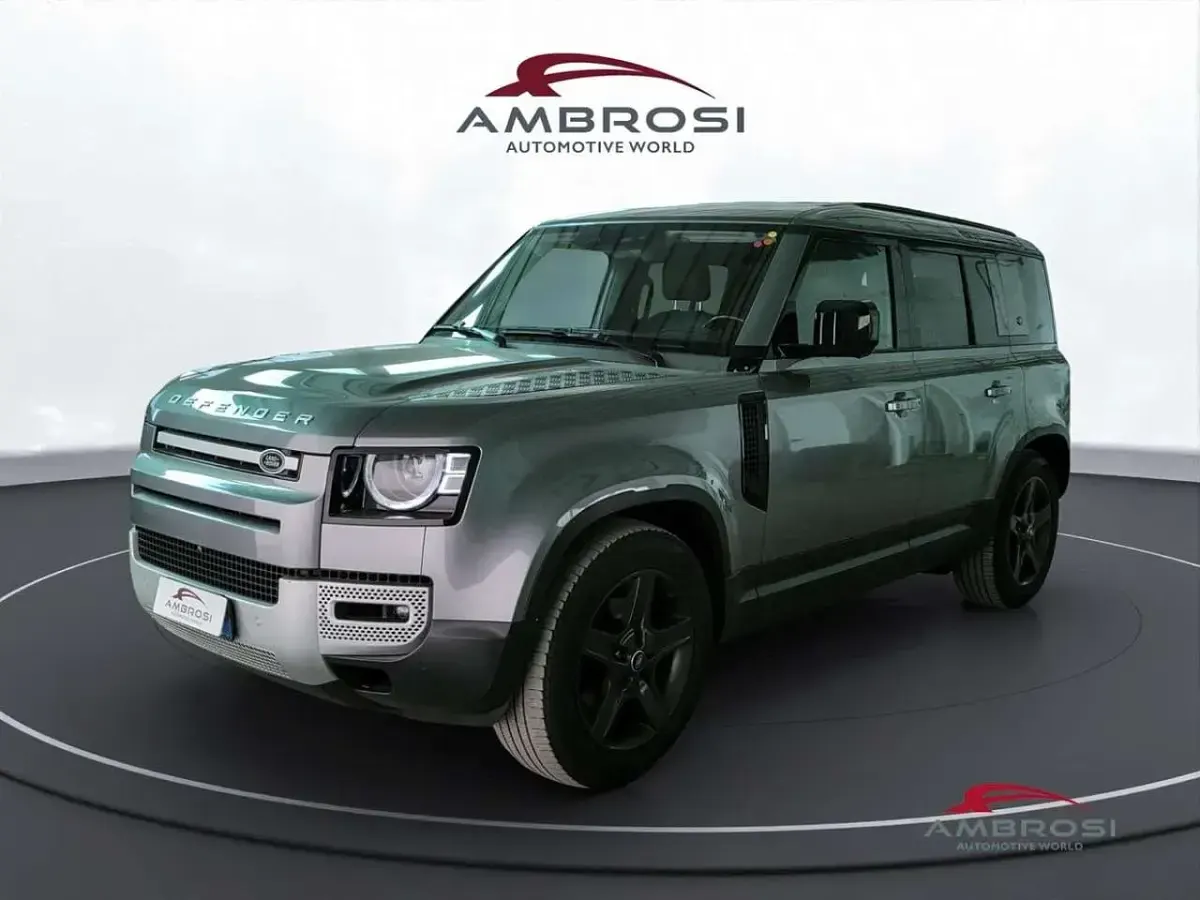 Usata Land Rover Defender SE 400 CV (294 kW) 2021 SUV