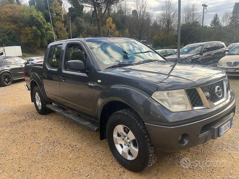 Nero Usata 2006 Nissan Navara Pick-up | 9500 € (Ottimo prezzo) - Immagine 1/4