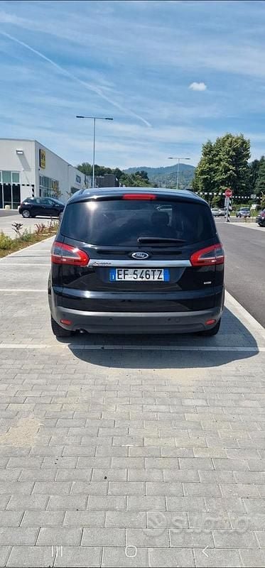 Usata Ford S-MAX 163 CV (119 kW) 2010 Nero Monovolume