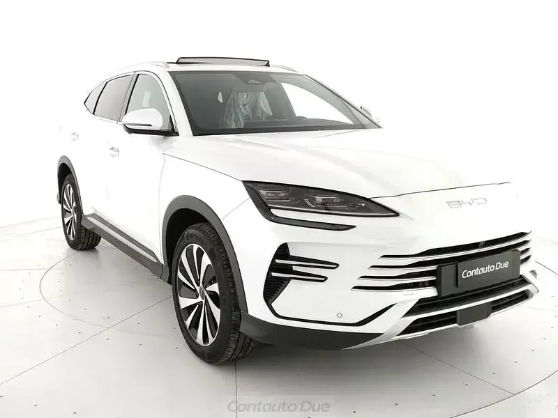 Nuova BYD Seal U Design 177 CV (130 kW) 2026 Snow white SUV