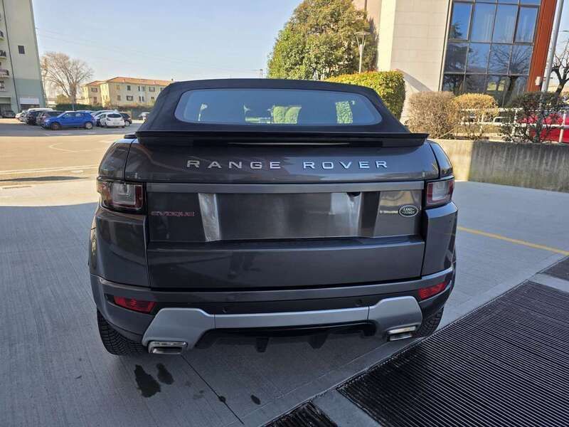 Usata Land Rover Range Rover evoque 150 CV (110 kW) 2017 Grigio SUV