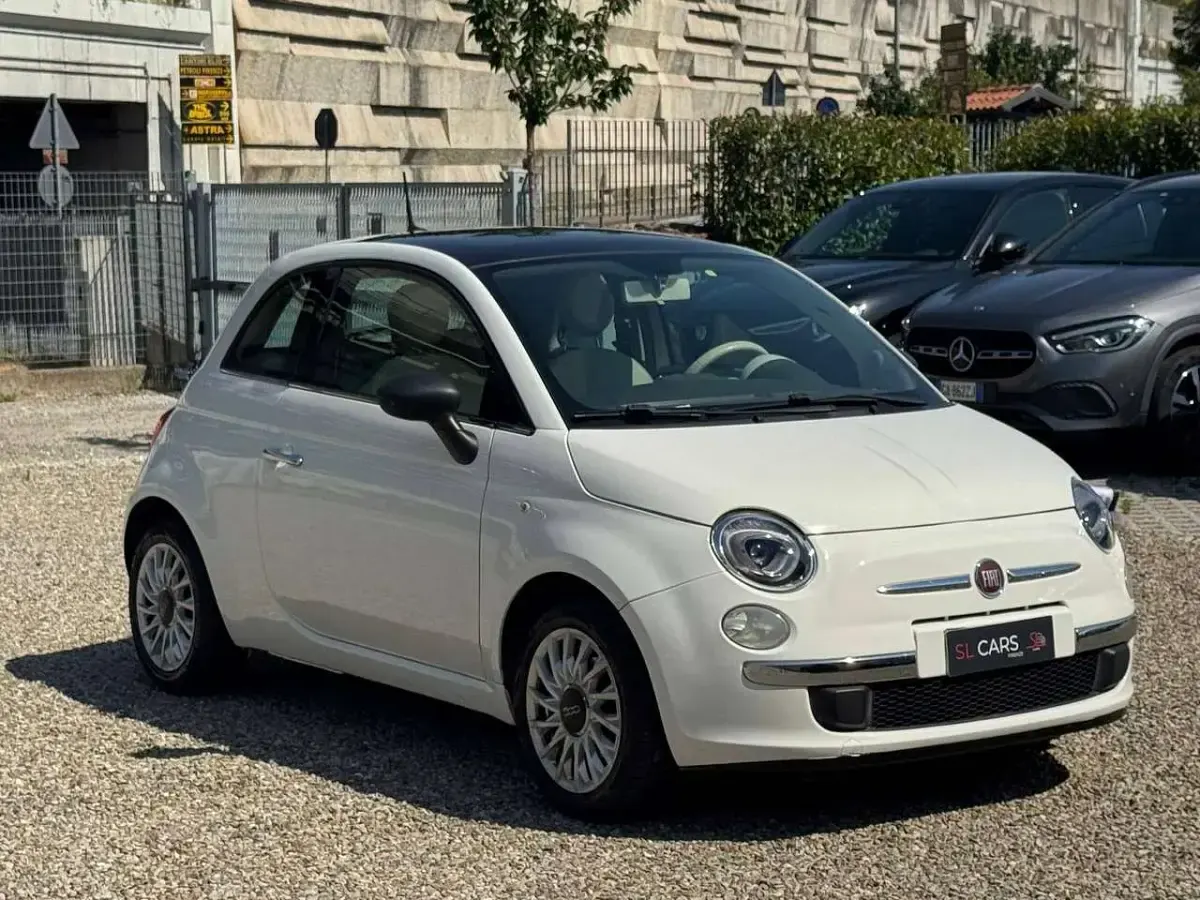 Usata Fiat 500 Lounge 69 CV (50 kW) 2016 Bianco gelato Utilitaria