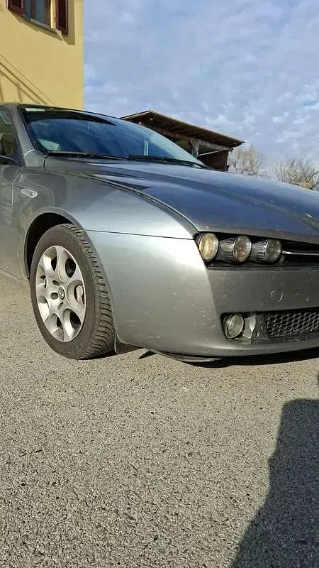 Usata Alfa Romeo 159 Progression 150 CV (110 kW) 2008 Argento Berlina