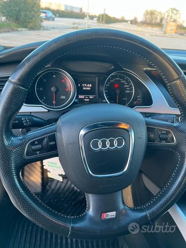 Usata Audi A5 S-Line 170 CV (125 kW) 2011 Nero Coupé