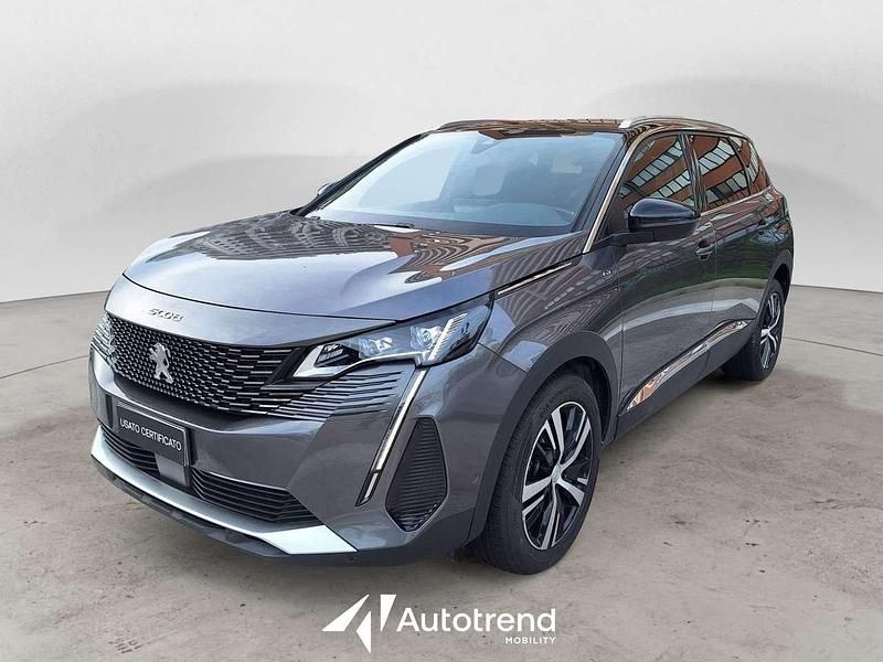 Grigio scuro Usata 2023 Peugeot 5008 GT Monovolume | 25.000 € (Buon prezzo) - Immagine 1/4