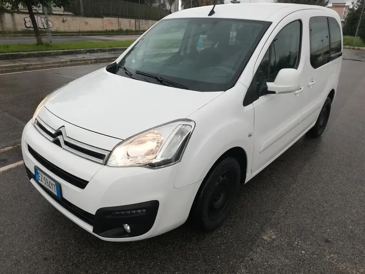 Usata Citroën e-Berlingo Seduction 92 CV (67 kW) 2015 Bianco Monovolume