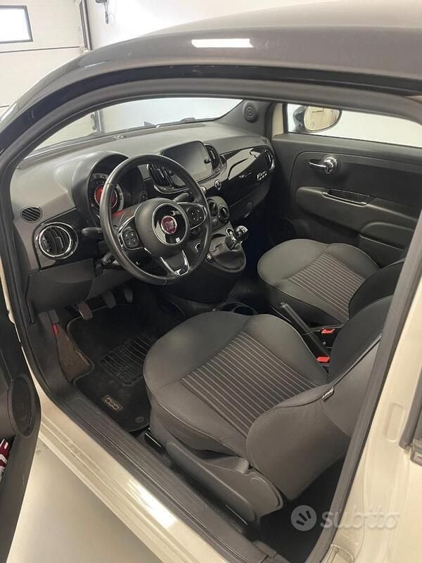 Usata Fiat 500 Anniversary 80 CV (58 kW) 2019 Bianco Utilitaria