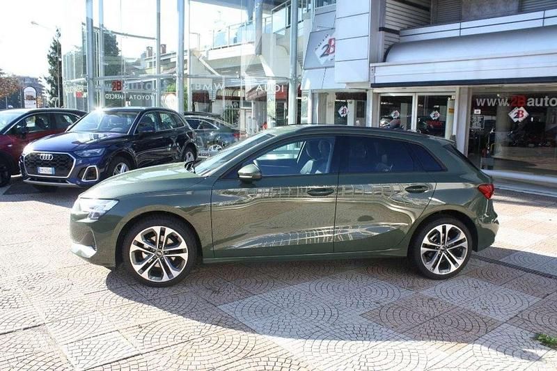 Usata Audi A3 e-tron Advanced 116 CV (85 kW) 2025 Verde Utilitaria