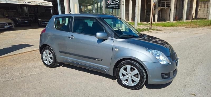 Usata Suzuki Swift 75 CV (55 kW) 2009 Grigio Utilitaria