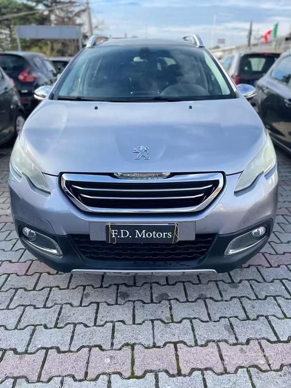Usata Peugeot 2008 92 CV (67 kW) 2014 Grigio SUV