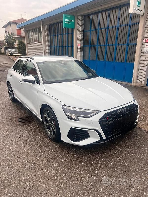 Usata Audi S3 Comfort 310 CV (228 kW) 2022 Bianco Berlina
