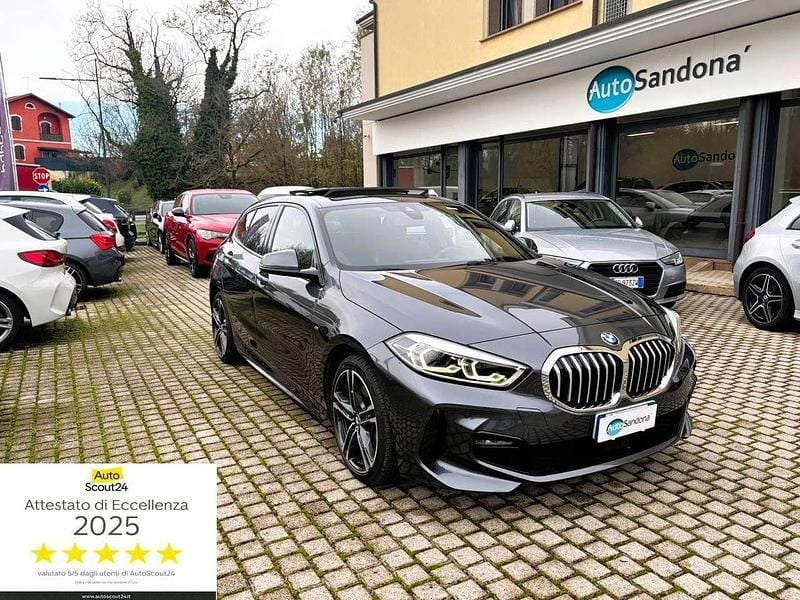 Grigio Usata 2021 BMW 120 M Sport Due volumi | 26.900 € (Buon prezzo) - Immagine 1/4