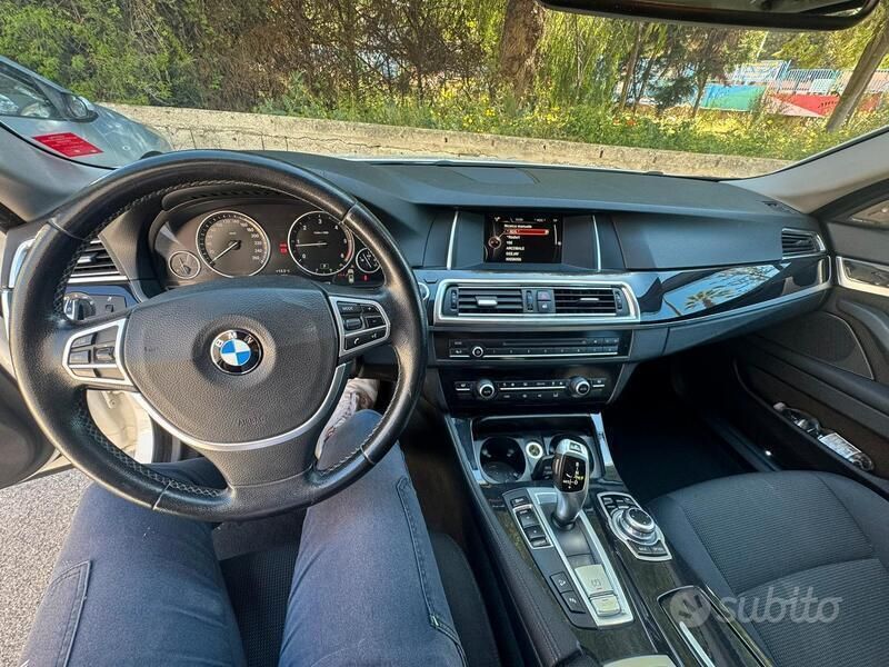Usata BMW 525 Comfort Edition 218 CV (160 kW) 2014 Bianco Station wagon