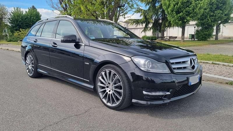 Usata Mercedes C350 Avantgarde 231 CV (169 kW) 2012 Nero Station wagon