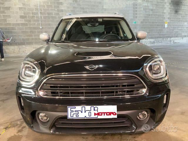 Usata Mini One Countryman Essential 102 CV (75 kW) 2022 Nero SUV