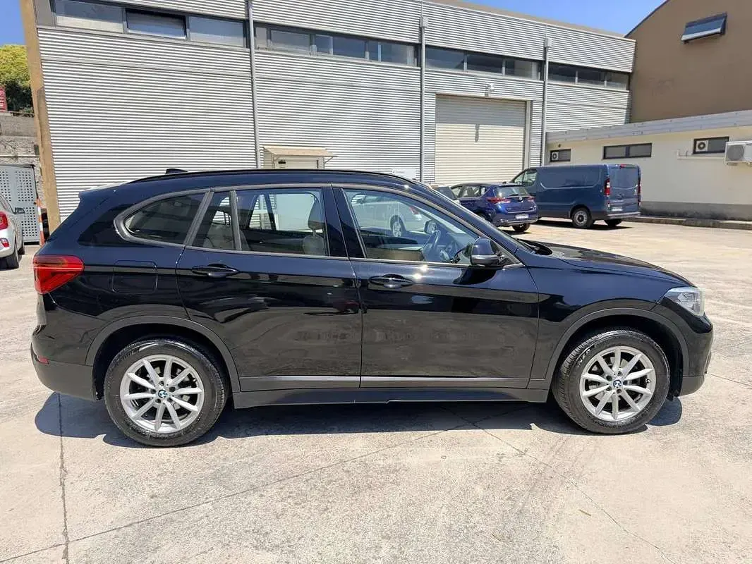 Usata BMW X1 116 CV (85 kW) 2017 Nero SUV