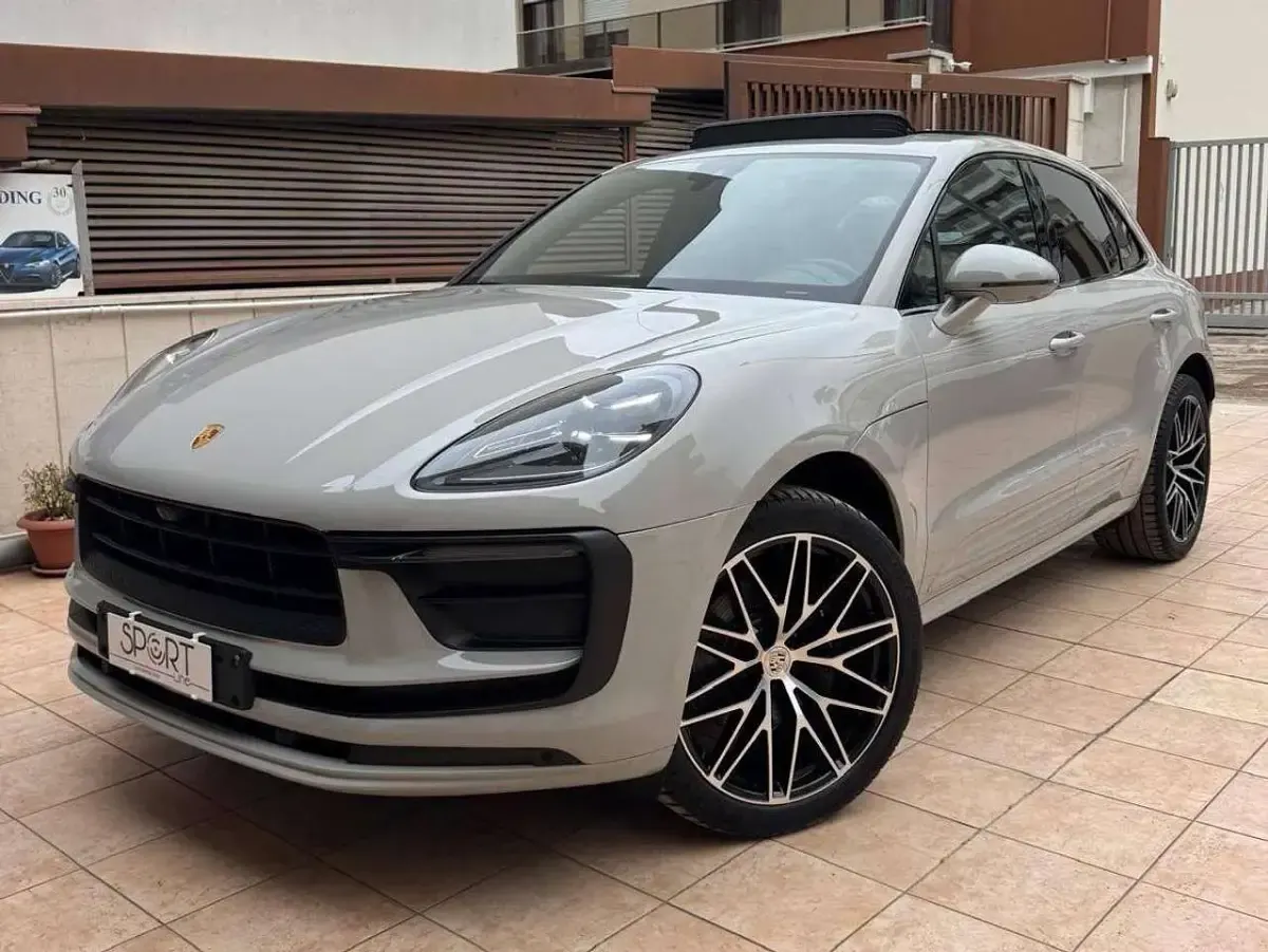 Usata Porsche Macan 265 CV (194 kW) 2023 Gesso SUV