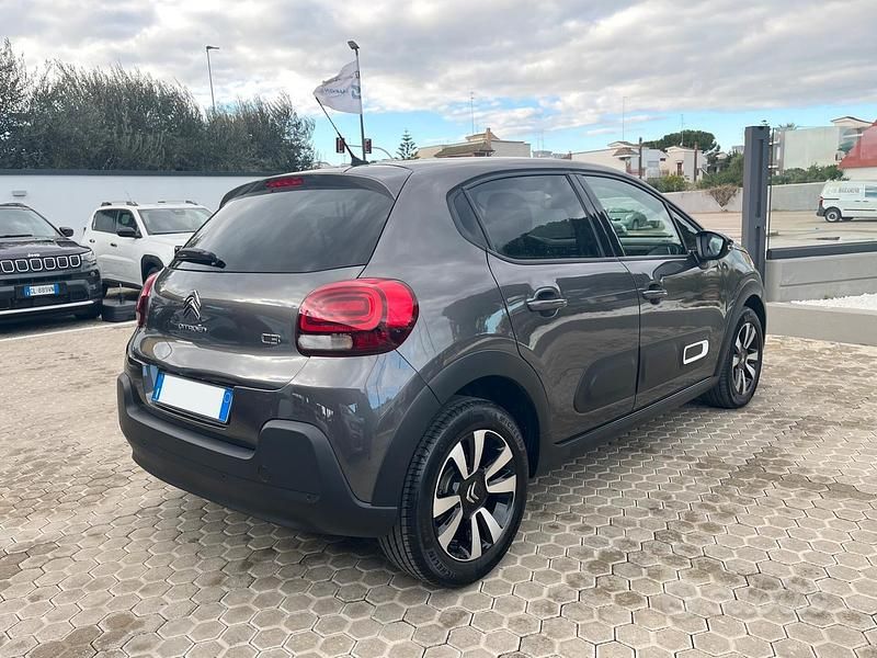 Usata Citroën C3 PureTech 110 CV (80 kW) 2024 Grigio Berlina
