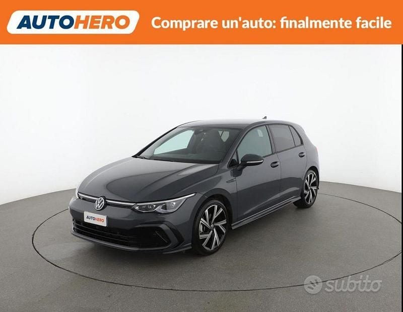 Usata VW Golf VIII 150 CV (110 kW) 2024 Grigio Berlina
