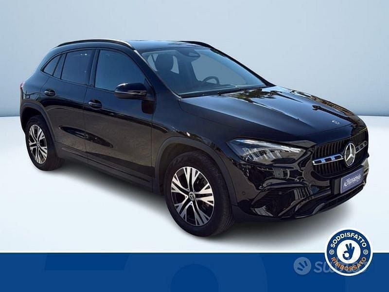 Usata Mercedes GLA180 Advanced 115 CV (84 kW) 2025 Nero SUV