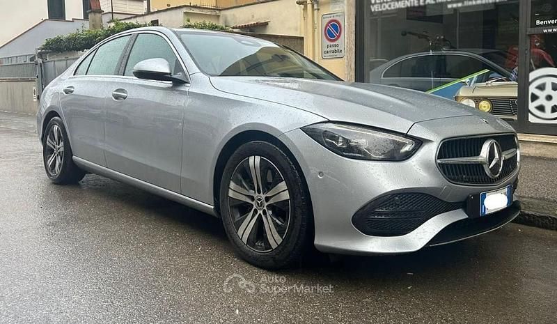 Usata Mercedes C200 163 CV (119 kW) 2022 Grigio Berlina