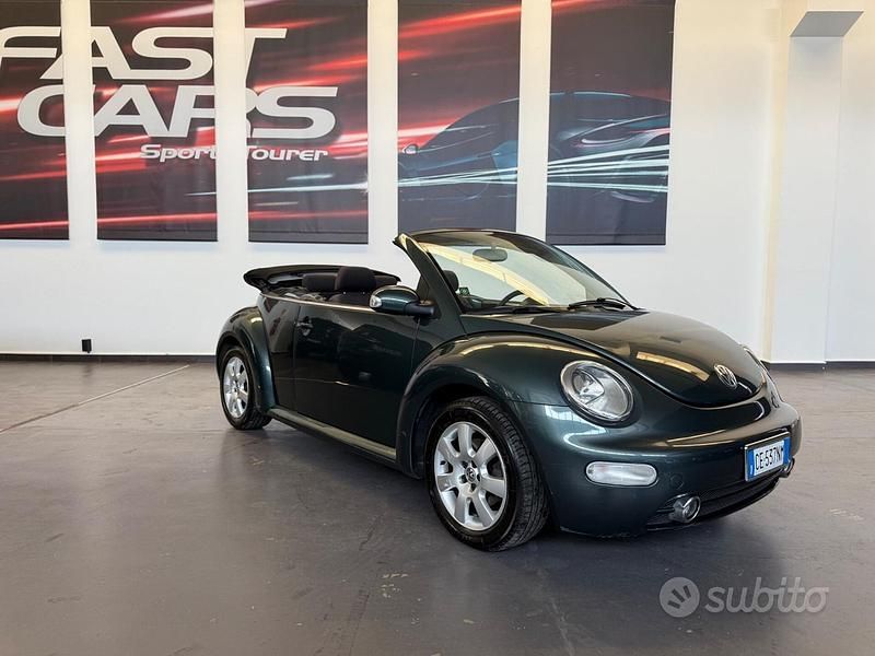Grigio Usata 2003 VW Beetle Cabrio | 7500 € (Cara) - Immagine 1/4