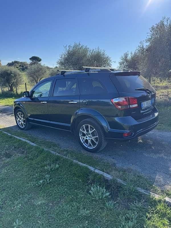 Usata Fiat Freemont Lounge 170 CV (125 kW) 2013 Blu SUV