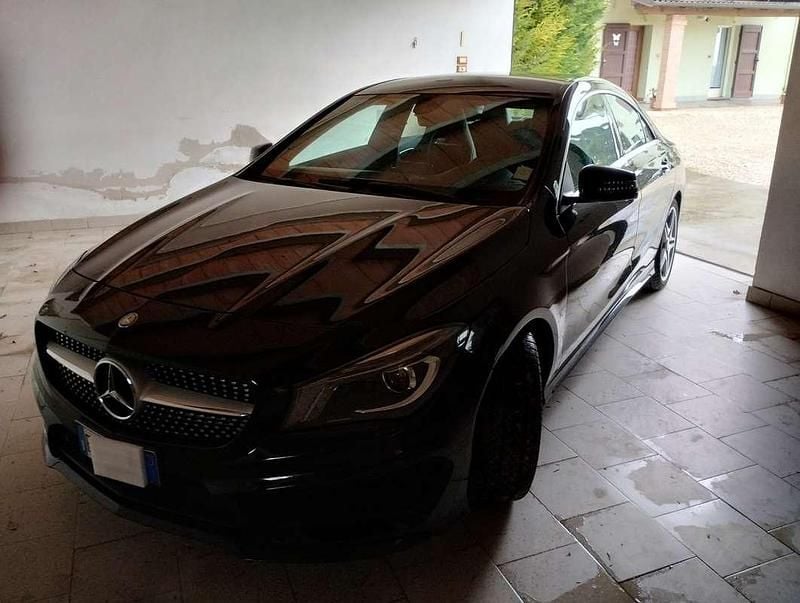 Usata Mercedes CLA180 122 CV (89 kW) 2013 Nero Berlina