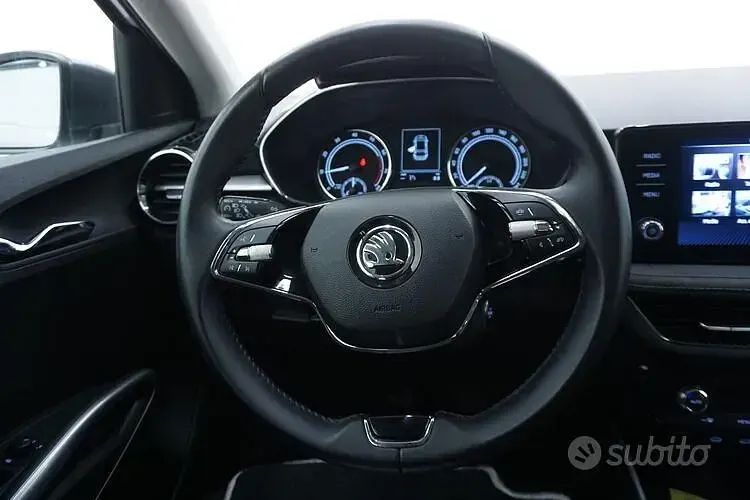 Usata Skoda Fabia Style 95 CV (69 kW) 2023 Grigio Utilitaria