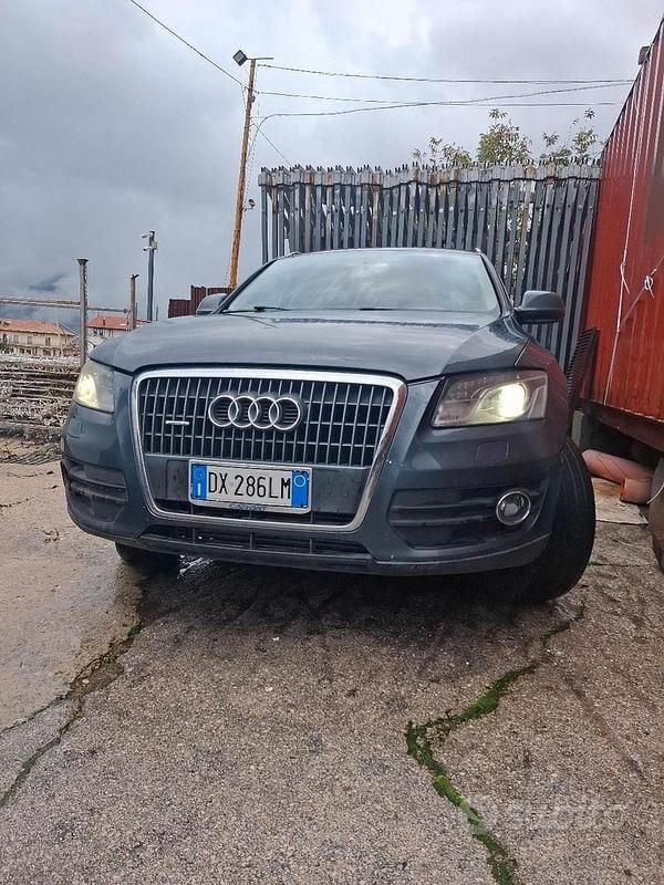 Usata Audi Q5 170 CV (125 kW) 2009 Grigio SUV