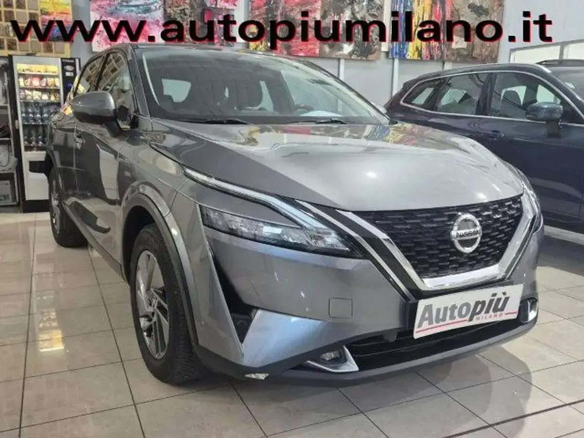 Usata Nissan Qashqai 140 CV (102 kW) 2022 Dark metal grey SUV