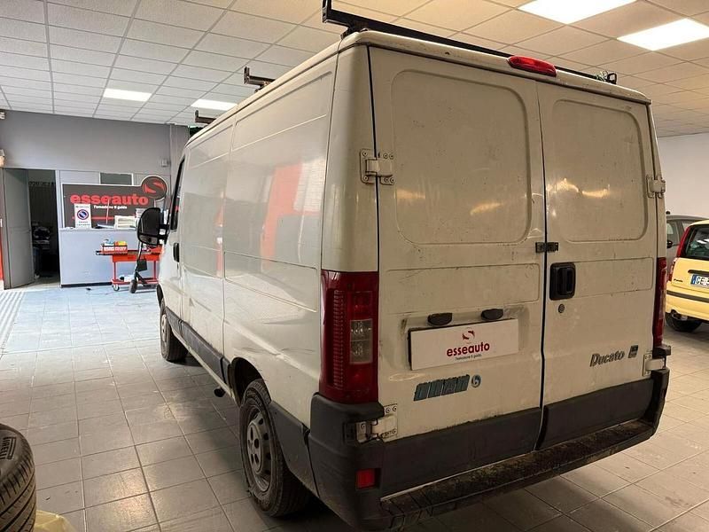 Usata Fiat Ducato 15 84 CV (61 kW) 2004 Bianco Furgone