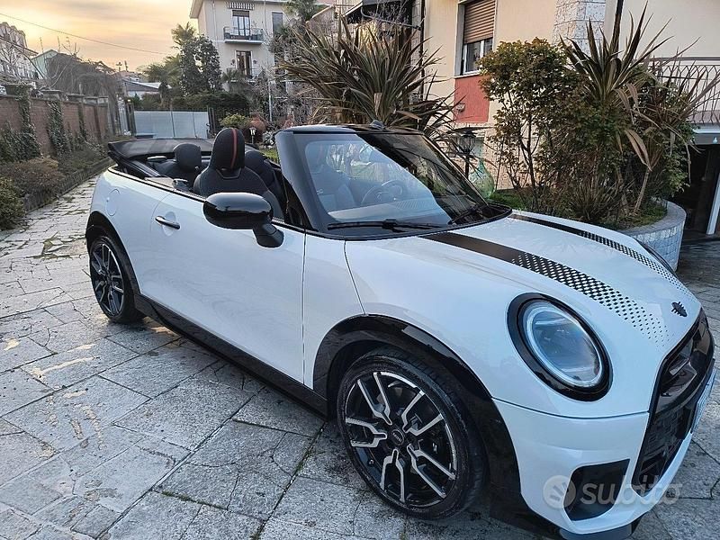 Usata Mini John Cooper Works Cabriolet 231 CV (169 kW) 2024 Bianco Cabrio