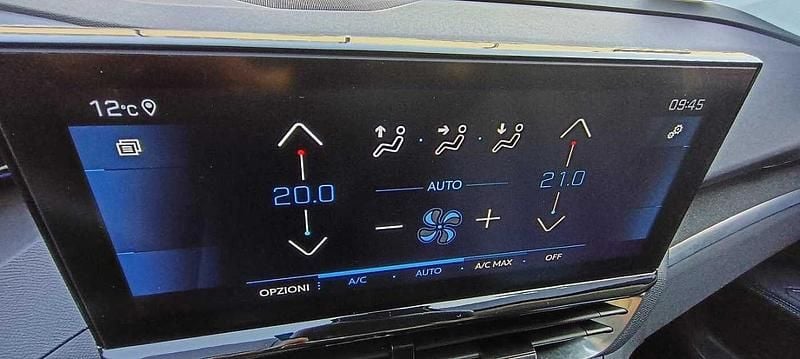 Usata Peugeot 3008 Allure 131 CV (96 kW) 2022 Grigio SUV