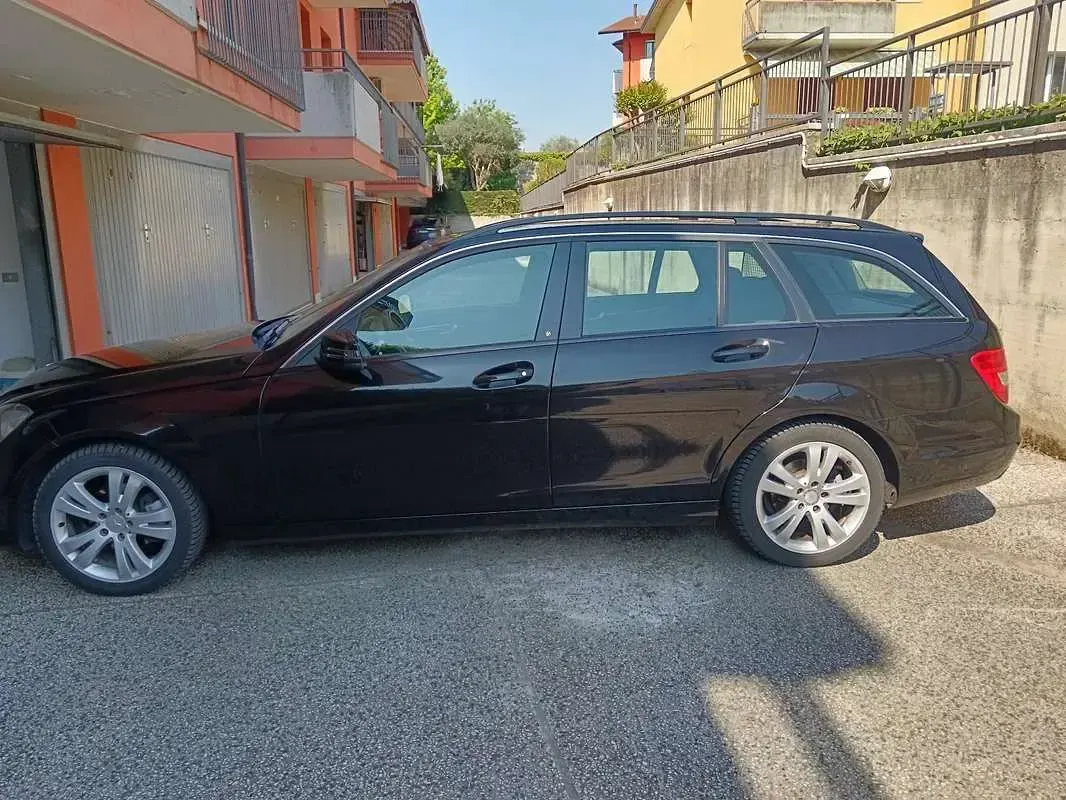 Usata Mercedes C200 Elegance 136 CV (100 kW) 2012 Station wagon